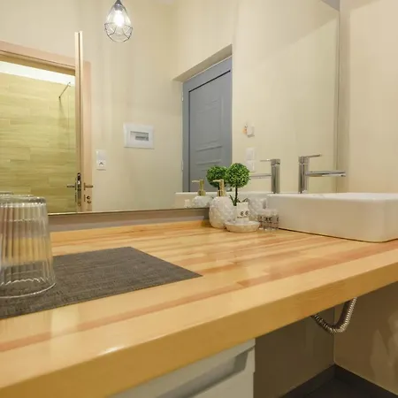 Bed & Breakfast Barcode 3*